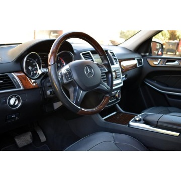 Mercedes - Benz GL-klasa  Terenowy 2015,  4.7 benzyna, automat - Na sprzedaż za 129 900 zł - Warszawa - zdjęcie 8