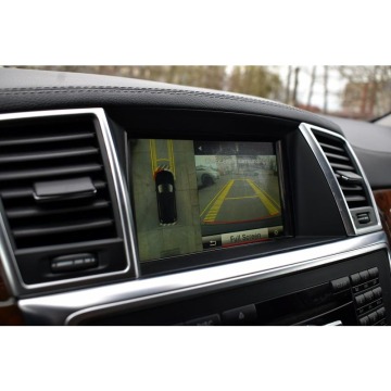 Mercedes - Benz GL-klasa  Terenowy 2015,  4.7 benzyna, automat - Na sprzedaż za 129 900 zł - Warszawa - zdjęcie 4