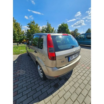 Ford Fiesta  Hatchback 2004,  1.2 benzyna - Na sprzedaż za 4 200,00 zł - Głogów - zdjęcie 3
