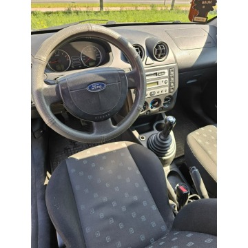 Ford Fiesta  Hatchback 2004,  1.2 benzyna - Na sprzedaż za 4 200,00 zł - Głogów - zdjęcie 5