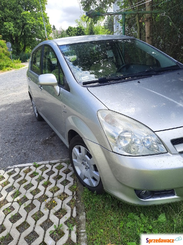 Toyota Corolla Verso  Minivan/Van 2004,  1.8 benzyna - Na sprzedaż za 13,30 zł - Bolków