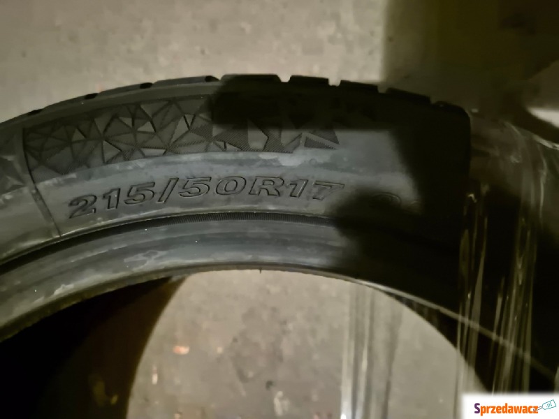 Nexen zimowe 215/50 R17 - Opony do aut osobowych - Lublin