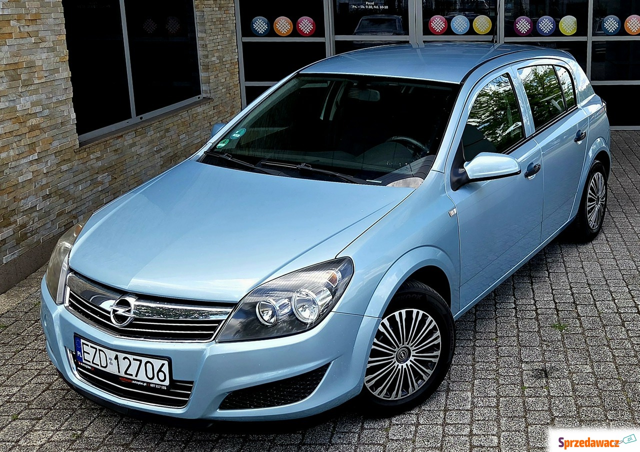 Opel Astra 2009