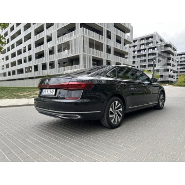 Volkswagen Passat  Sedan/Limuzyna 2022,  1.4 hybryda, automat - Na sprzedaż za 98 999 zł - Warszawa - zdjęcie 3