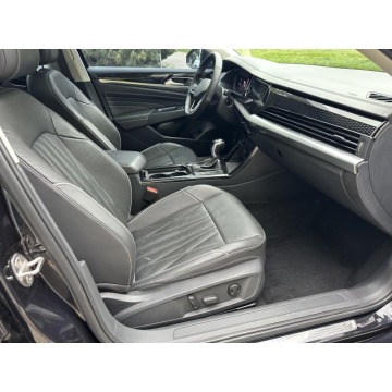 Volkswagen Passat  Sedan/Limuzyna 2022,  1.4 hybryda, automat - Na sprzedaż za 98 999 zł - Warszawa - zdjęcie 7