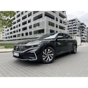 Volkswagen PASSAT 2022 prod. Bezwypadkowy! Minimalny przebieg! VAT23%!