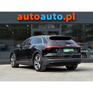 Audi   Terenowy 2021 elektryczny, automat - Na sprzedaż za 118 999 zł - Warszawa - zdjęcie 4