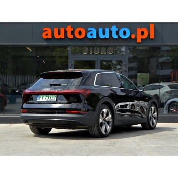 Audi   Terenowy 2021 elektryczny, automat - Na sprzedaż za 118 999 zł - Warszawa - zdjęcie 6