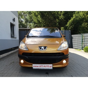 Peugeot 1007 2006,  1.4 benzyna, automat - Na sprzedaż za 10 900 zł - Strzegom - zdjęcie 2