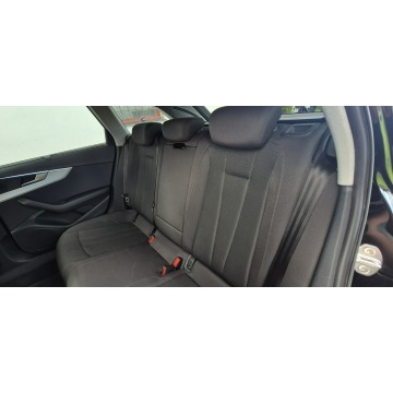 Audi A4  Kombi 2022,  2.0 benzyna, automat - Na sprzedaż za 98 800 zł - Paproć - zdjęcie 11