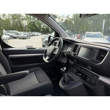 Toyota ProAce  Minivan/Van 2022,  2.0 diesel - Na sprzedaż za 136 800 zł - Pęcice - zdjęcie 2