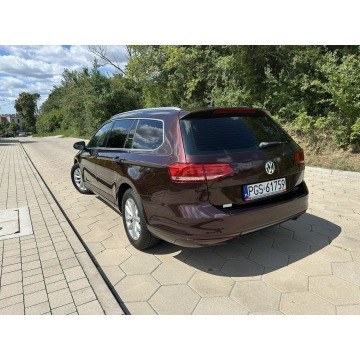 Volkswagen Passat  Kombi 2016,  1.6 diesel - Na sprzedaż za 42 999 zł - Gostyń - zdjęcie 4