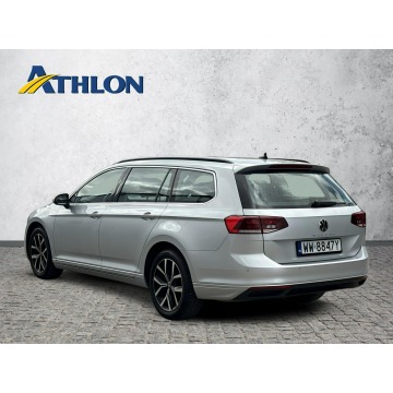 Volkswagen Passat  Kombi 2023,  1.5 benzyna, automat - Na sprzedaż za 75 000 zł - Jawczyce - zdjęcie 3