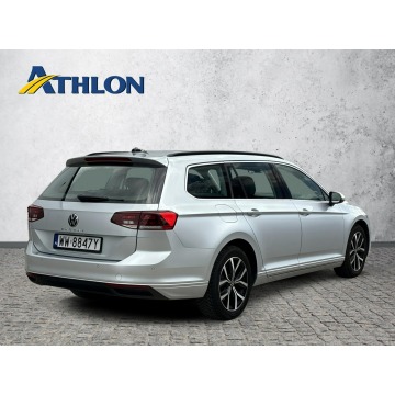 Volkswagen Passat  Kombi 2023,  1.5 benzyna, automat - Na sprzedaż za 75 000 zł - Jawczyce - zdjęcie 5