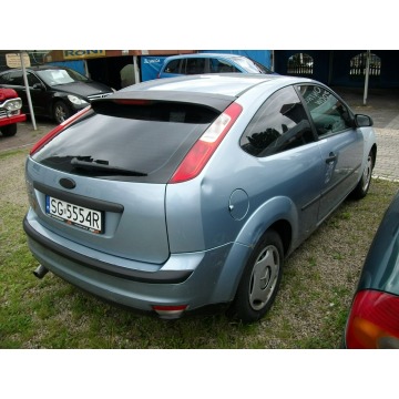 Ford Focus  Hatchback 2005,  1.6 benzyna - Na sprzedaż za 2 900,00 zł - Katowice - zdjęcie 4