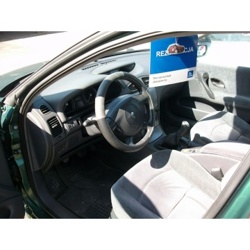 Renault Laguna  Liftback 2003,  1.6 benzyna - Na sprzedaż za 3 300,00 zł - Katowice - zdjęcie 5