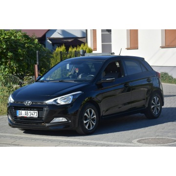 Hyundai i20  Hatchback 2018,  1.2 benzyna - Na sprzedaż za 29 900 zł - Majdan Sieniawski - zdjęcie 4