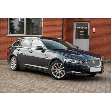 Jaguar XF  Kombi 2014,  2.2 diesel, automat - Na sprzedaż za 42 900 zł - Podzagajnik - zdjęcie 2