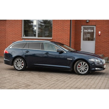Jaguar XF  Kombi 2014,  2.2 diesel, automat - Na sprzedaż za 42 900 zł - Podzagajnik - zdjęcie 3
