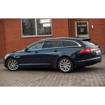 Jaguar XF  Kombi 2014,  2.2 diesel, automat - Na sprzedaż za 42 900 zł - Podzagajnik - zdjęcie 10