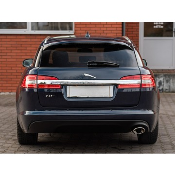 Jaguar XF  Kombi 2014,  2.2 diesel, automat - Na sprzedaż za 42 900 zł - Podzagajnik - zdjęcie 11