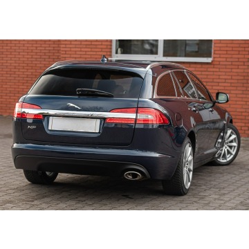 Jaguar XF  Kombi 2014,  2.2 diesel, automat - Na sprzedaż za 42 900 zł - Podzagajnik - zdjęcie 12