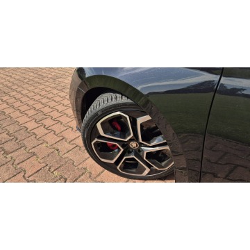 Skoda Octavia  Kombi 2021,  2.0 benzyna, automat - Na sprzedaż za 99 800 zł - Paproć - zdjęcie 5
