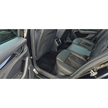Skoda Octavia  Kombi 2021,  2.0 benzyna, automat - Na sprzedaż za 99 800 zł - Paproć - zdjęcie 11