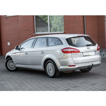 Ford Mondeo  Kombi 2010,  13.9 diesel - Na sprzedaż za 13 900 zł - Podzagajnik - zdjęcie 7