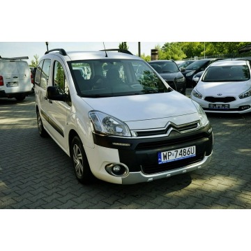 Citroen Berlingo 2012,  1.6 diesel - Na sprzedaż za 21 900 zł - Płock - zdjęcie 12