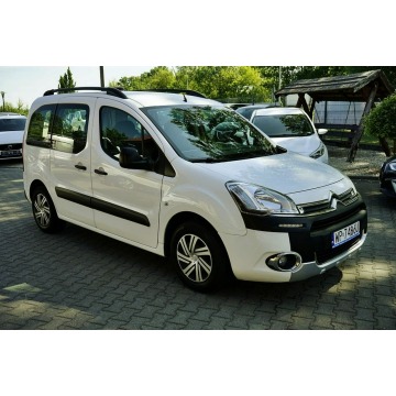 Citroen Berlingo 2012,  1.6 diesel - Na sprzedaż za 21 900 zł - Płock - zdjęcie 10