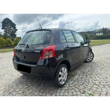 Toyota Yaris  Hatchback 2007,  1.3 benzyna - Na sprzedaż za 15 900 zł - Myszyniec - zdjęcie 3