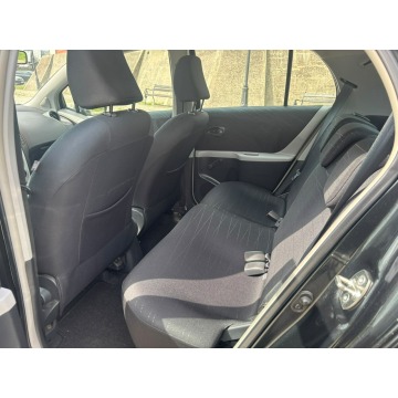 Toyota Yaris  Hatchback 2007,  1.3 benzyna - Na sprzedaż za 15 900 zł - Myszyniec - zdjęcie 6