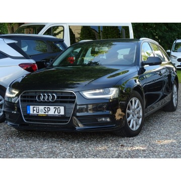 Audi A4  Kombi 2012,  2.0 diesel - Na sprzedaż za 35 900 zł - Kościerzyna - zdjęcie 2