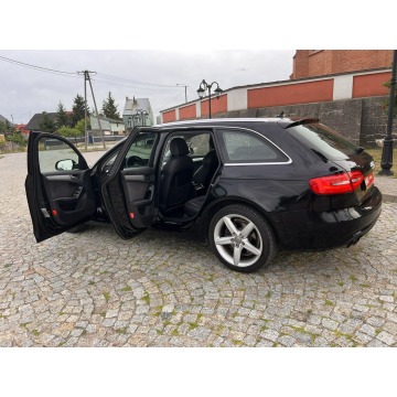 Audi A4  Kombi 2013,  2.0 diesel, automat - Na sprzedaż za 38 900 zł - Myszyniec - zdjęcie 11