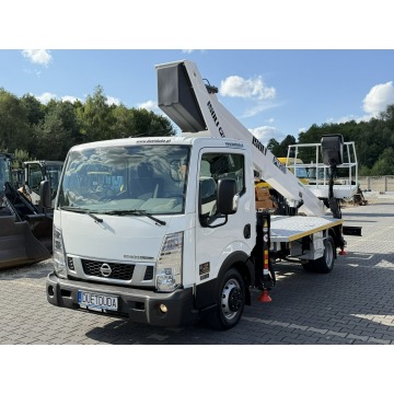 Nissan  2015,  2.5 diesel - Na sprzedaż za 217 710 zł - Widełki - zdjęcie 6