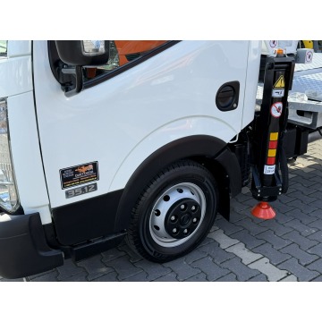 Nissan  2015,  2.5 diesel - Na sprzedaż za 217 710 zł - Widełki - zdjęcie 9