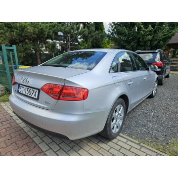 Audi A4  Sedan/Limuzyna 2010,  1.8 benzyna - Na sprzedaż za 21 900 zł - Ruda Śląska - zdjęcie 4