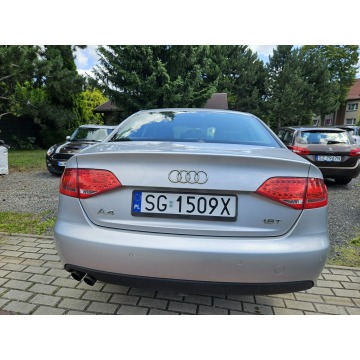 Audi A4  Sedan/Limuzyna 2010,  1.8 benzyna - Na sprzedaż za 21 900 zł - Ruda Śląska - zdjęcie 5