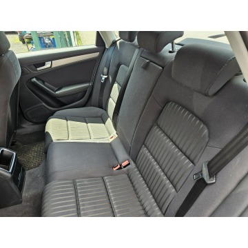 Audi A4  Sedan/Limuzyna 2010,  1.8 benzyna - Na sprzedaż za 21 900 zł - Ruda Śląska - zdjęcie 10