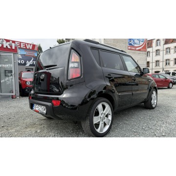 Kia Soul  Hatchback 2011,  1.6 benzyna, automat - Na sprzedaż za 29 950 zł - Elbląg - zdjęcie 7