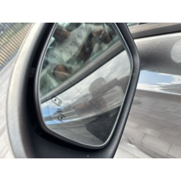 Ford Mondeo  Hatchback 2018,  2.0 diesel, automat - Na sprzedaż za 64 900 zł - Myszyniec - zdjęcie 9