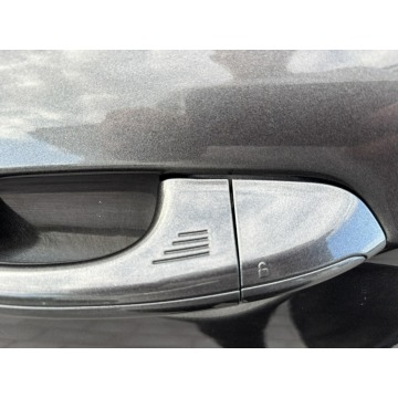 Ford Mondeo  Hatchback 2018,  2.0 diesel, automat - Na sprzedaż za 64 900 zł - Myszyniec - zdjęcie 8