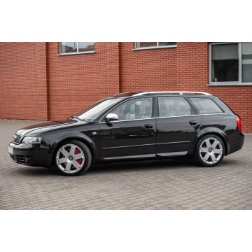 Audi S4  Kombi 2005,  4.2 benzyna, automat - Na sprzedaż za 39 900 zł - Podzagajnik - zdjęcie 7