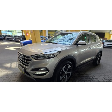 Hyundai Tucson  SUV 2016,  1.7 diesel - Na sprzedaż za 56 900 zł - Mysłowice - zdjęcie 3