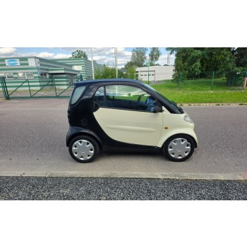 Smart Fortwo  Hatchback 1999,  0.6 benzyna, automat - Na sprzedaż za 3 300,00 zł - Pabianice - zdjęcie 4