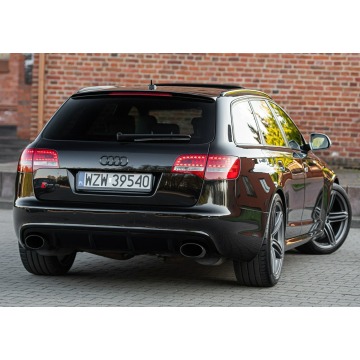 Audi RS6  Kombi 2009,  5.0 benzyna, automat - Na sprzedaż za 109 900 zł - Podzagajnik - zdjęcie 12