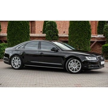 Audi A8  Sedan/Limuzyna 2017,  3.0 diesel, automat - Na sprzedaż za 119 900 zł - Podzagajnik - zdjęcie 3