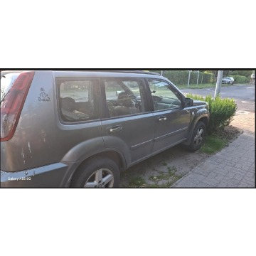 Nissan X-Trail 2006 - Na sprzedaż za 10 000,00 zł - Swarzędz - zdjęcie 4