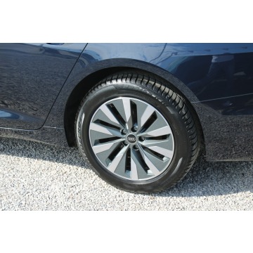 Audi A6  Kombi 2021,  2.0 diesel, automat - Na sprzedaż za 132 943 zł - Warszawa - zdjęcie 11